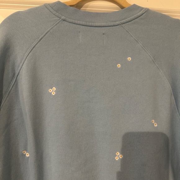 Old Navy Sweatshirt - Picture 7 of 8